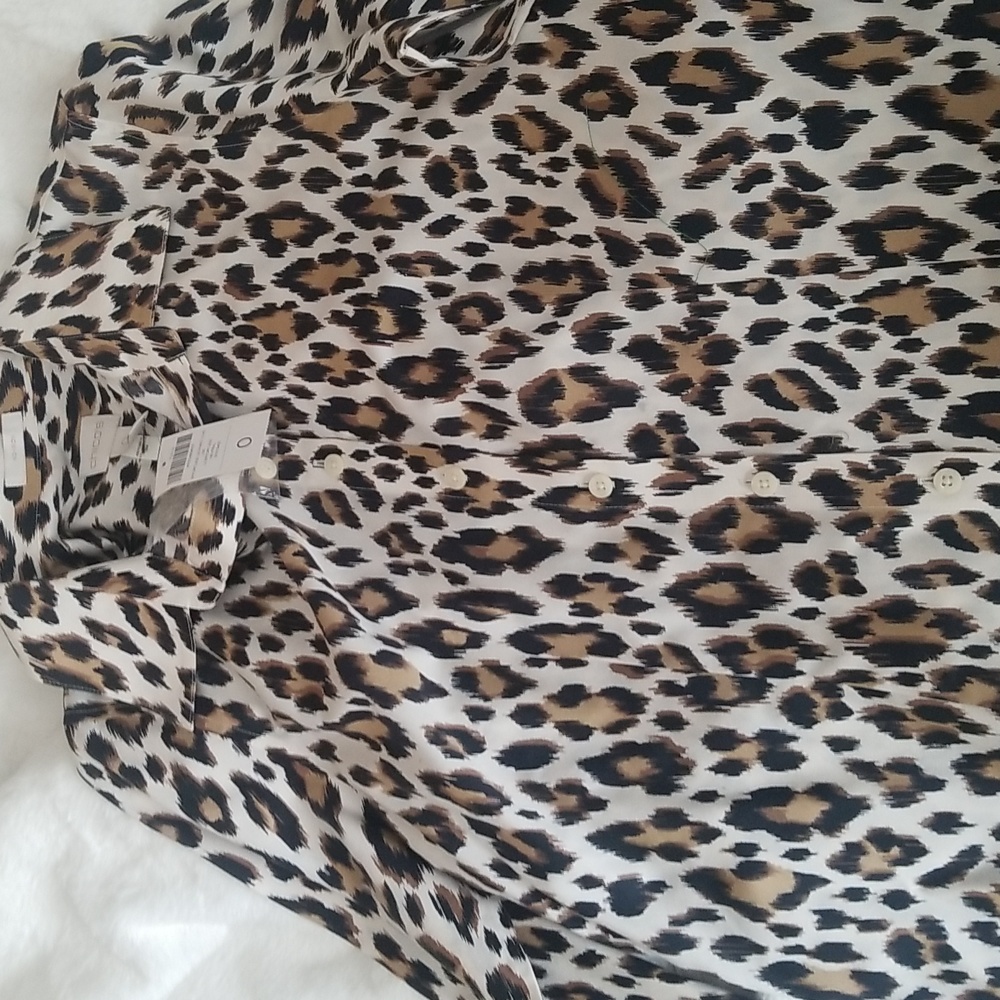 Chico's  leopard print blouse NWT sz 0